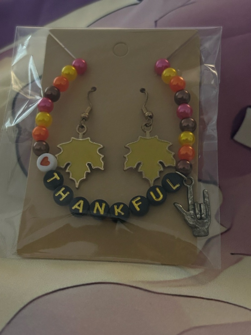 Thankful Multicolor Beaded Bracelet with Leaf Charms